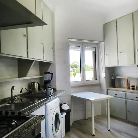 Alvalade Skyview Coliving Лиссабон